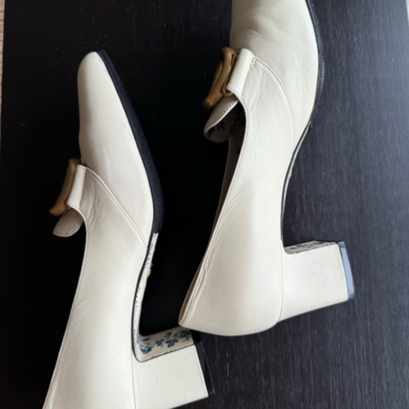 GUCCI Wonens Shoes - Picture 4 of 11